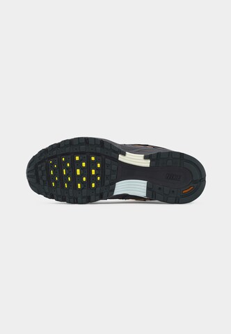 Nike Sportswear Platform trainers 'P-6000' in Grey