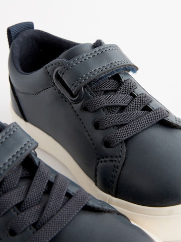 Sneaker di Next in blu