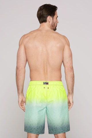 CAMP DAVID Board Shorts in Yellow