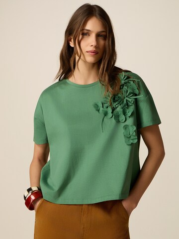 oltre Top in Green: front