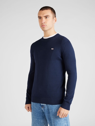 Tommy Jeans Sweater 'Essential' in Blue: front