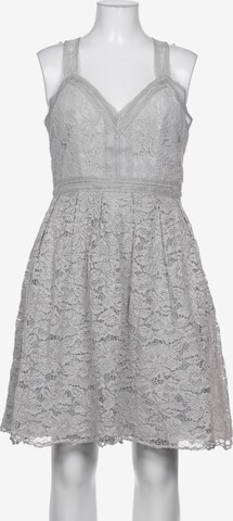 Chi Chi London Kleid XL in Grau: predná strana