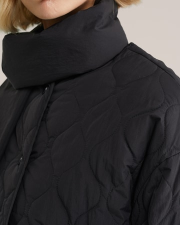 WE Fashion Преходно яке в черно