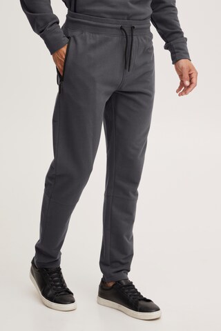 11 Project Regular Pants 'Spartas' in Grey: front