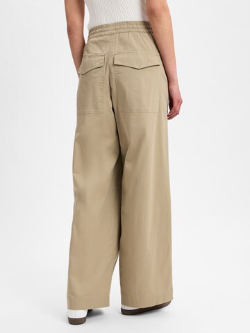 Marie Lund Flared Hose ' ' in Braun