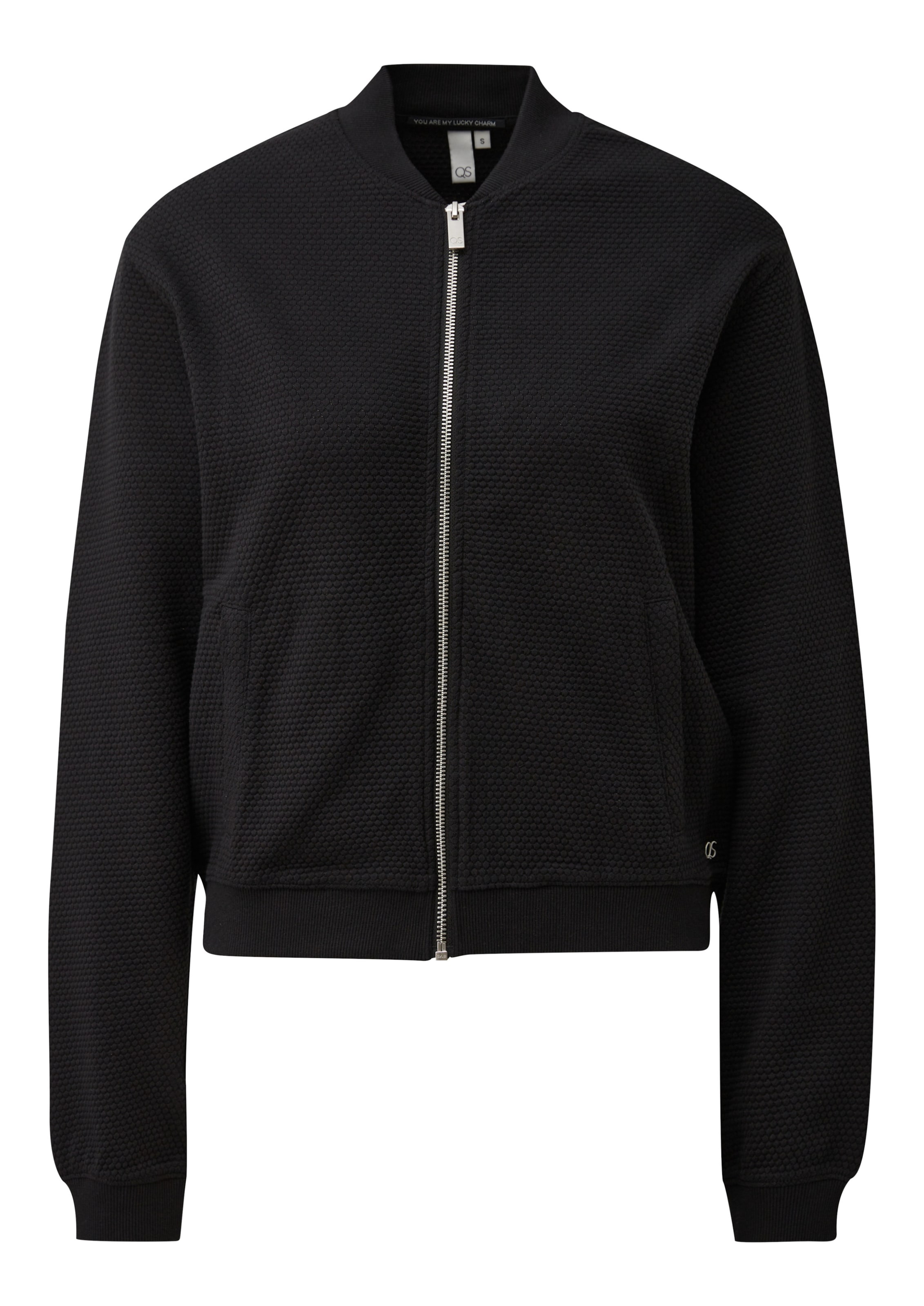 QS Veste de survêtement en L en noir, Vue avec produit