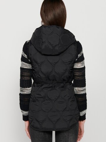 Gilet di KOROSHI in nero