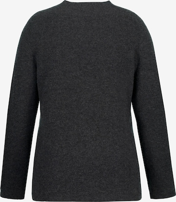 Ulla Popken Sweater in Grey