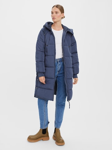 VERO MODA Winterjas 'AURA' in Blauw