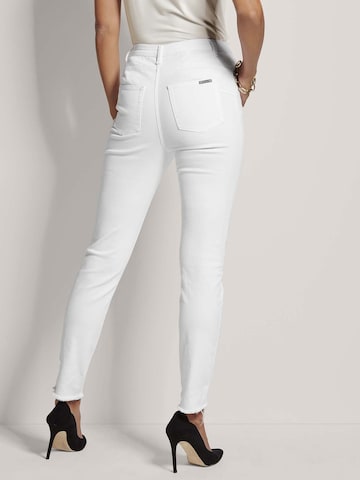 MADELEINE Slimfit Jeans in Wit