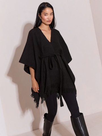 Mantellina di Lipsy in nero