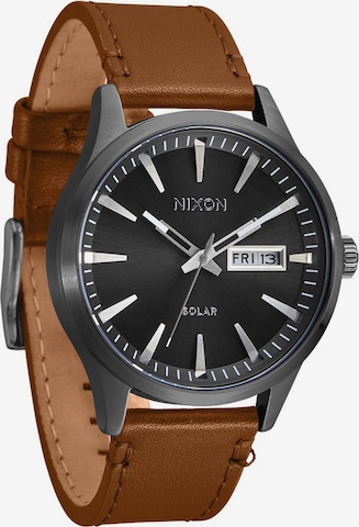 Nixon - Reloj analógico en marrón: frente