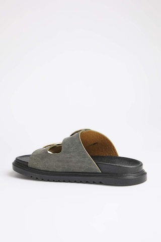 Trendyol Mules in Green