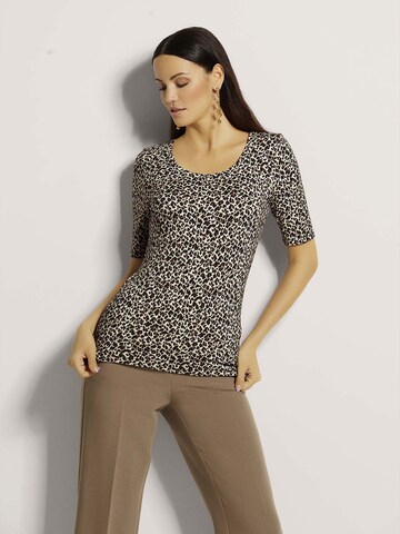 MADELEINE Shirt in Schwarz: Vorderseite