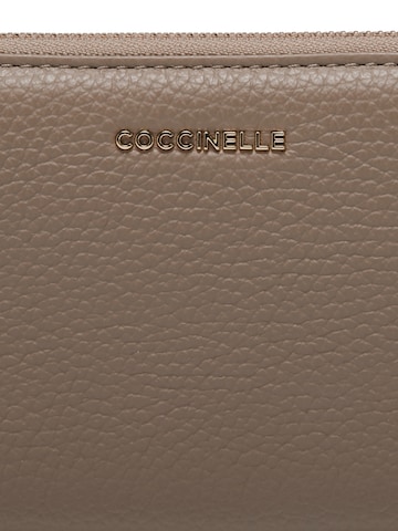 Coccinelle - Cartera 'COCCINELLE Metallic S26 4' en gris