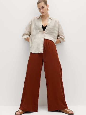 Wide leg Pantaloni di Marks & Spencer in marrone: frontale