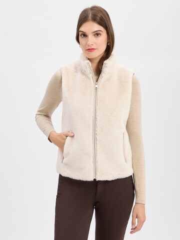 Marie Lund Vest in Beige: front