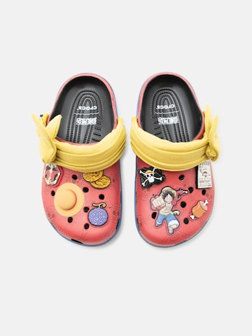 Crocs Buty otwarte 'One Piece Luffy CLASSIC' w kolorze czerwony