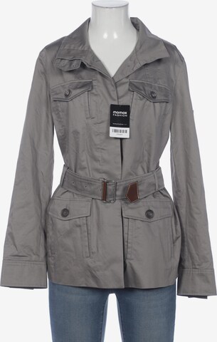 Windsor Jacket & Coat in S in Grey: front