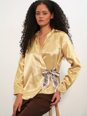 Camicia da donna di Bigdart in giallo