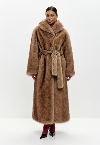 CESARE GASPARI Winter coat 'Desert Mirage' in Brown: front