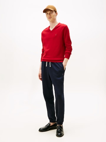 TOMMY HILFIGER Sweater 'ESSENTIAL' in Red