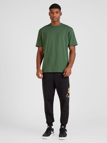 T-Shirt 'Essential' Nike Sportswear en vert