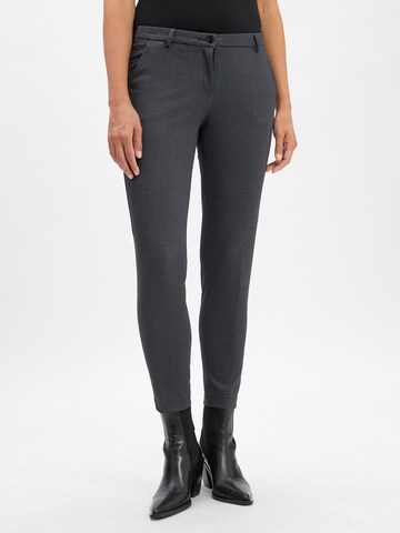 BRAX Slim fit Pleated Pants 'Maron S' in Blue: front