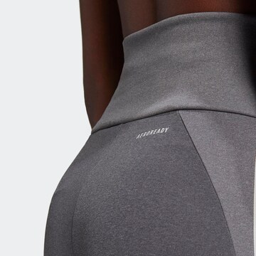 ADIDAS SPORTSWEAR Skinny Sportbyxa 'Designed To Move High-Rise 3-Stripes' i grå