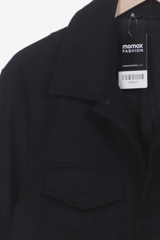 Filippa K Jacket & Coat in M-L in Black