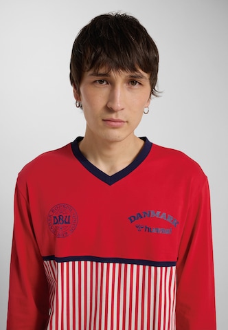 T-Shirt fonctionnel Hummel en rouge
