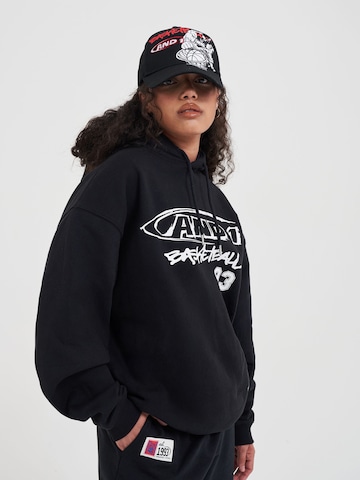 AND1 Sweatshirt i sort: forside