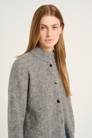 Gestuz Knit cardigan 'AlphaGZ' in Grey