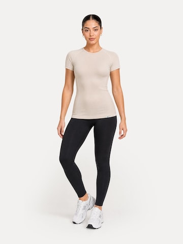 T-shirt ' Lyana ' Smilodox en beige