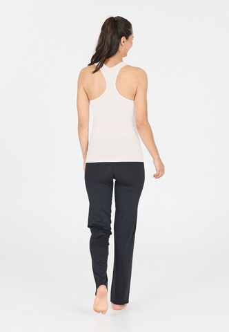 Athlecia Sports top 'Niya' in White