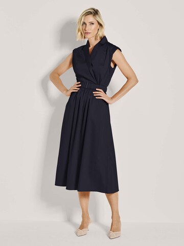 Robe-chemise MADELEINE en bleu : devant