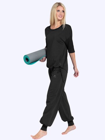 Magadi Loose fit Workout Pants 'Florence' in Black
