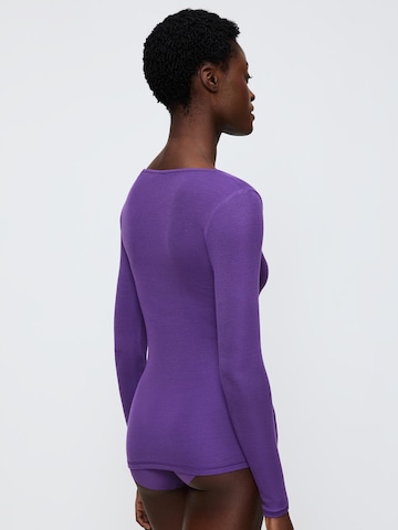 TRIUMPH - Camisa ' Beauty Layers Top Scoop Neck ' em roxo
