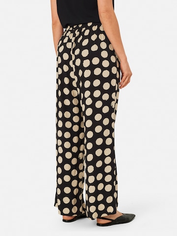 Masai Regular Broek 'MaPatty' in Zwart