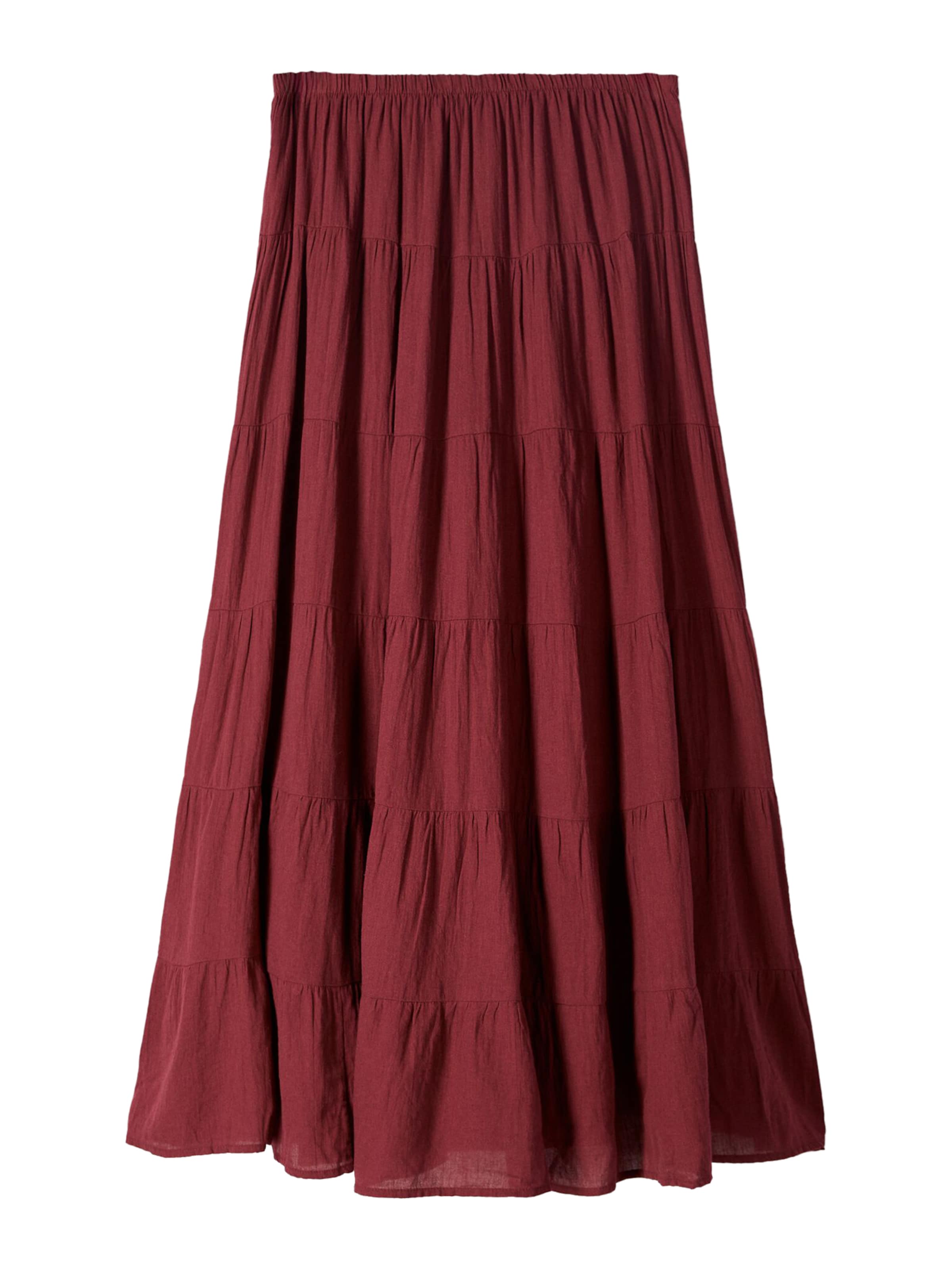 Bershka Skirt in Red: front