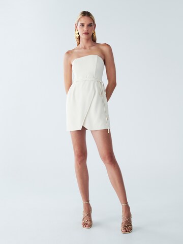BWLDR - Vestido 'Tyran' en beige