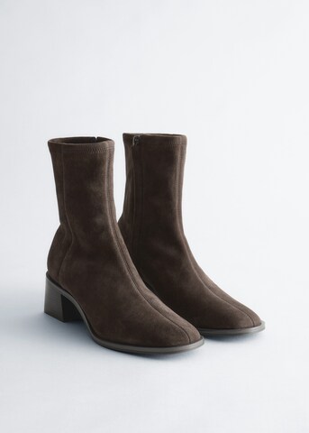 Bottines & Other Stories en marron