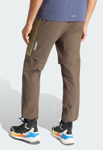 Regular Pantalon outdoor 'Xperior Utilitas' ADIDAS TERREX en vert