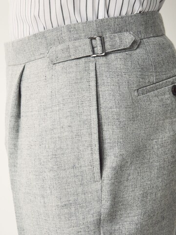 Next Regular Hose in Grau