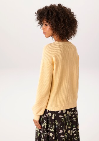 Aniston CASUAL Sweater in Yellow