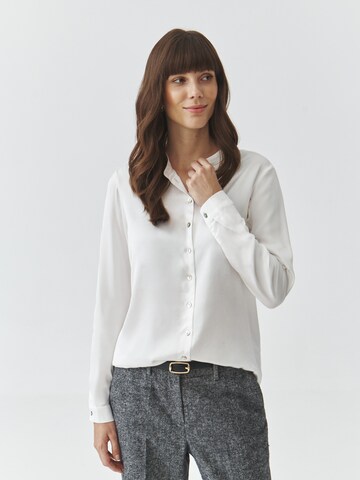 Camicia da donna 'STENDI' di TATUUM in bianco: frontale