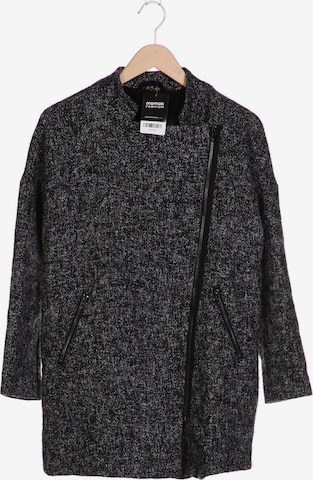 UNIQLO Jacket & Coat in L in Grey: front