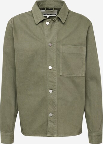 ARMEDANGELS - Ajuste regular Camisa 'FAARN' en verde: frente