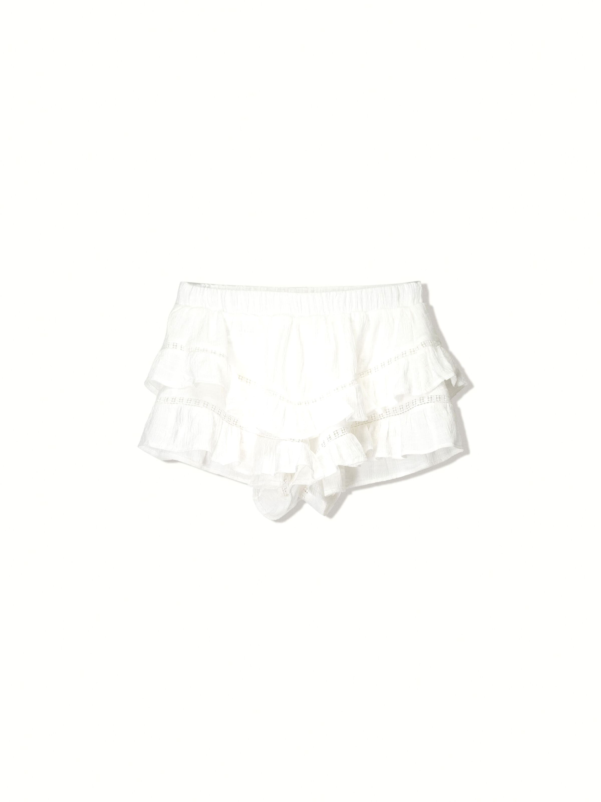 Fustă de la Bershka pe bej: față