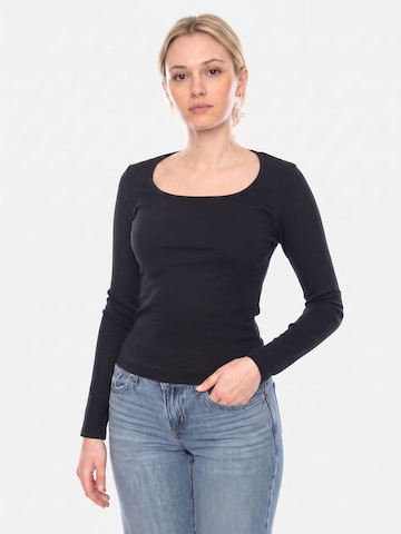 LEVI'S ® Shirt 'Essential Sqrd'‌‌‌‌‌‌‌‌‌‌ in Schwarz